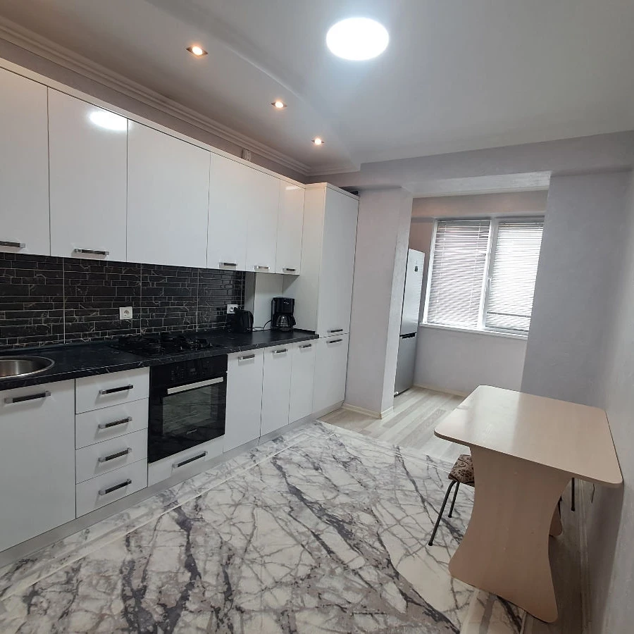 Chișinău, Centru, Str. Albișoara nr.80/12 Chirie apartament cu 2 odai