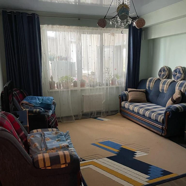 Chișinău, Centru, Str. Lev Tolstoi 26b Chirie apartament cu 3 odai