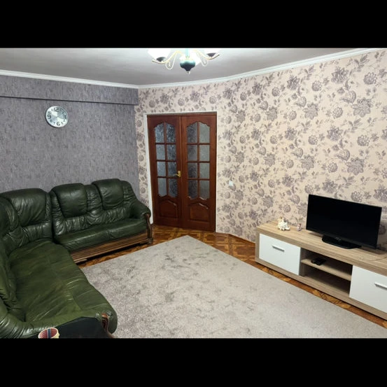 Chișinău, Centru, Str. Grădinilor nr.58 Chirie apartament cu 3 odai