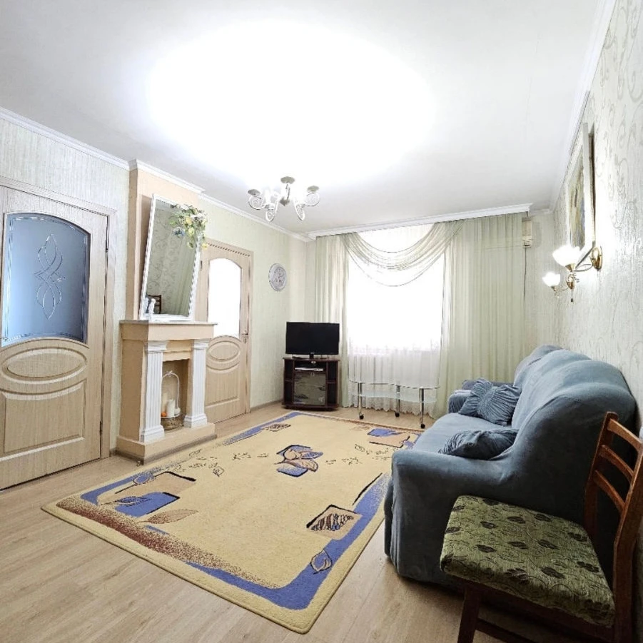 Chișinău, Buiucani, Str. Ion Pelivan nr.32/2 Renting a three-room apartment