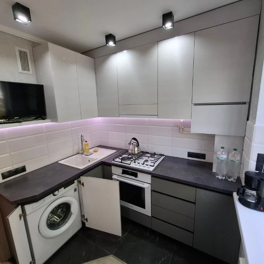 Chișinău, Botanica, Str. Pandurilor nr.18 Chirie apartament cu 2 odai