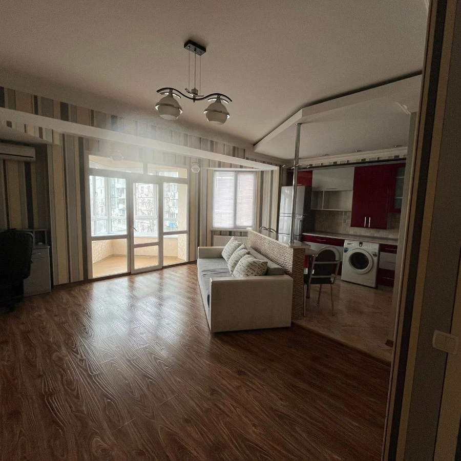 Chișinău, Ciocana, Bd. Mircea cel Bătrân nr.20/6 Chirie apartament cu 2 odai