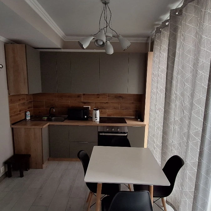 Chișinău, Centru, Str. Ismail 58/1 Chirie apartament cu 2 odai