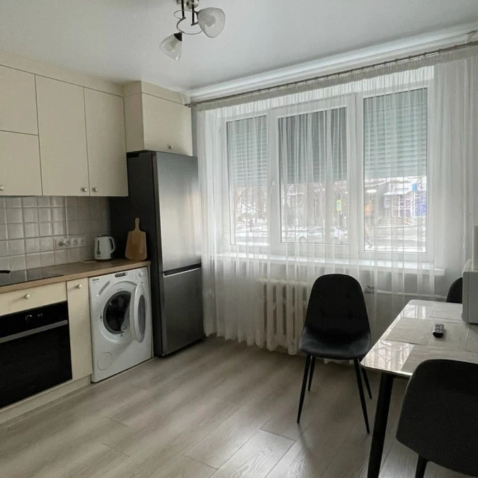 Chișinău, Botanica, Str. Nicolae Titulescu nr.1 Chirie apartament cu 2 odai