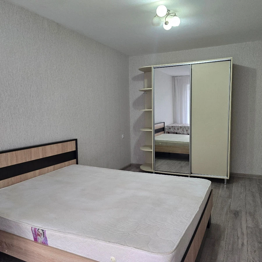 Chișinău, Botanica, Str. Grenoble nr.163/6 Chirie apartament cu 2 odai