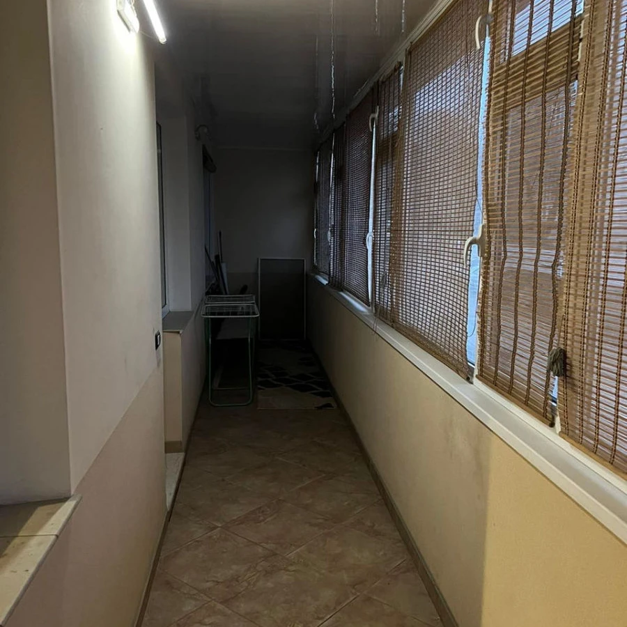 Chișinău, Riscani, Bd. Renașterii Naționale 14 Chirie apartament cu 3 odai