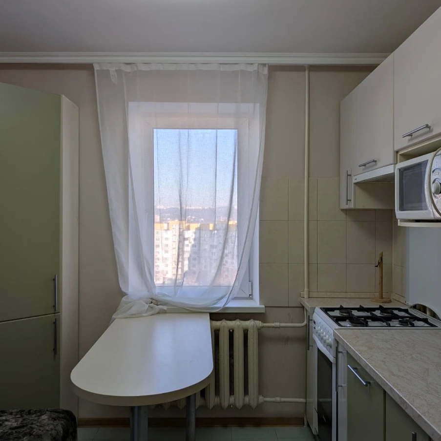 Chișinău, Centru, Str. Ismail 102/4 Chirie apartament cu 2 odai