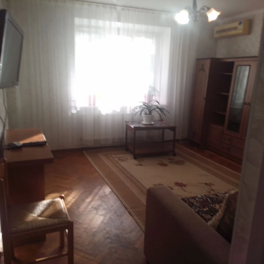 Chișinău, Buiucani, Bd. Alba-Iulia 200 Chirie apartament cu 2 odai