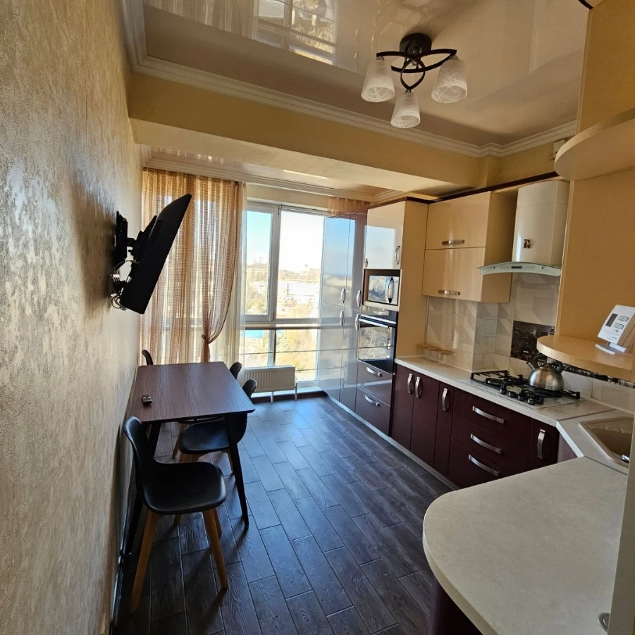 Chișinău, Riscani, Str. Macilor nr.11 Chirie apartament cu 3 odai