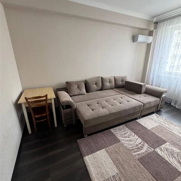 Chișinău, Centru, ул. Николае Тестемицану nr.21/2 Chirie apartament cu 2 odai
