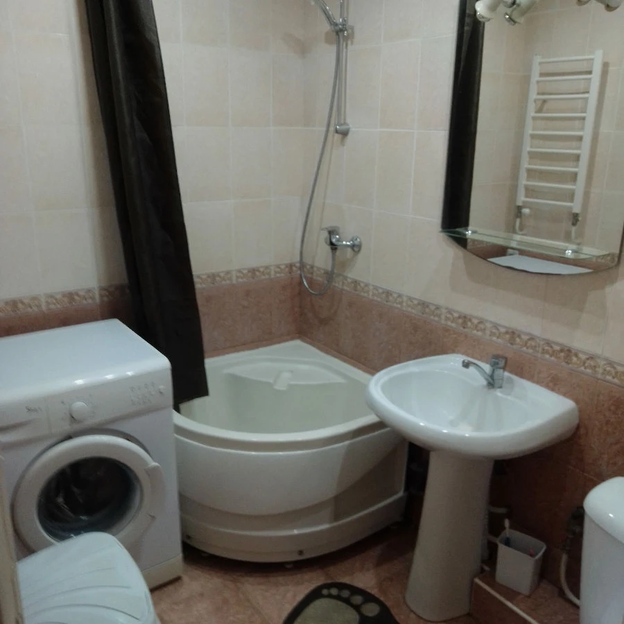 Chișinău, Centru, Bd. C. Negruzzi 4 Оренда двокімнатної квартири