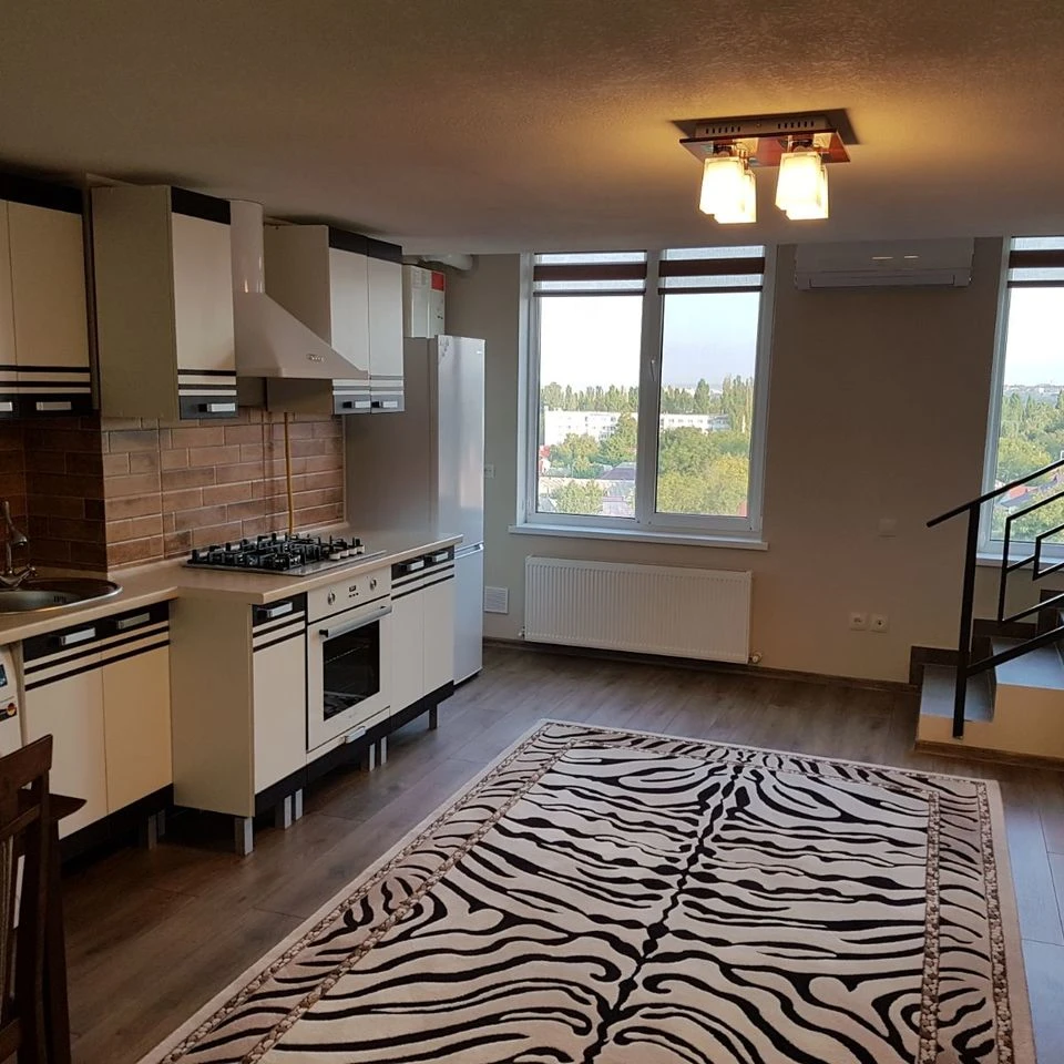 Chișinău, Buiucani, Marinescu nr.38 Chirie apartament cu 3 odai