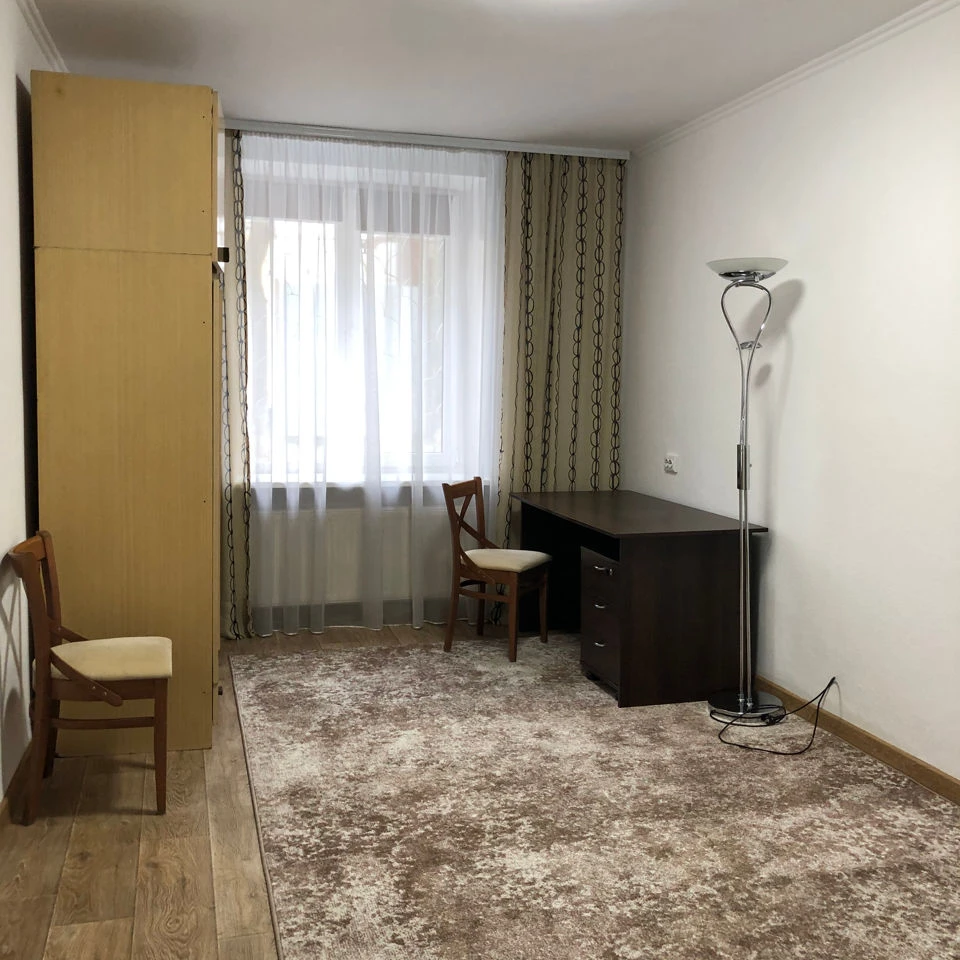 Chișinău, Centru, Str. Alexandru cel Bun 62 Оренда трикімнатної квартири