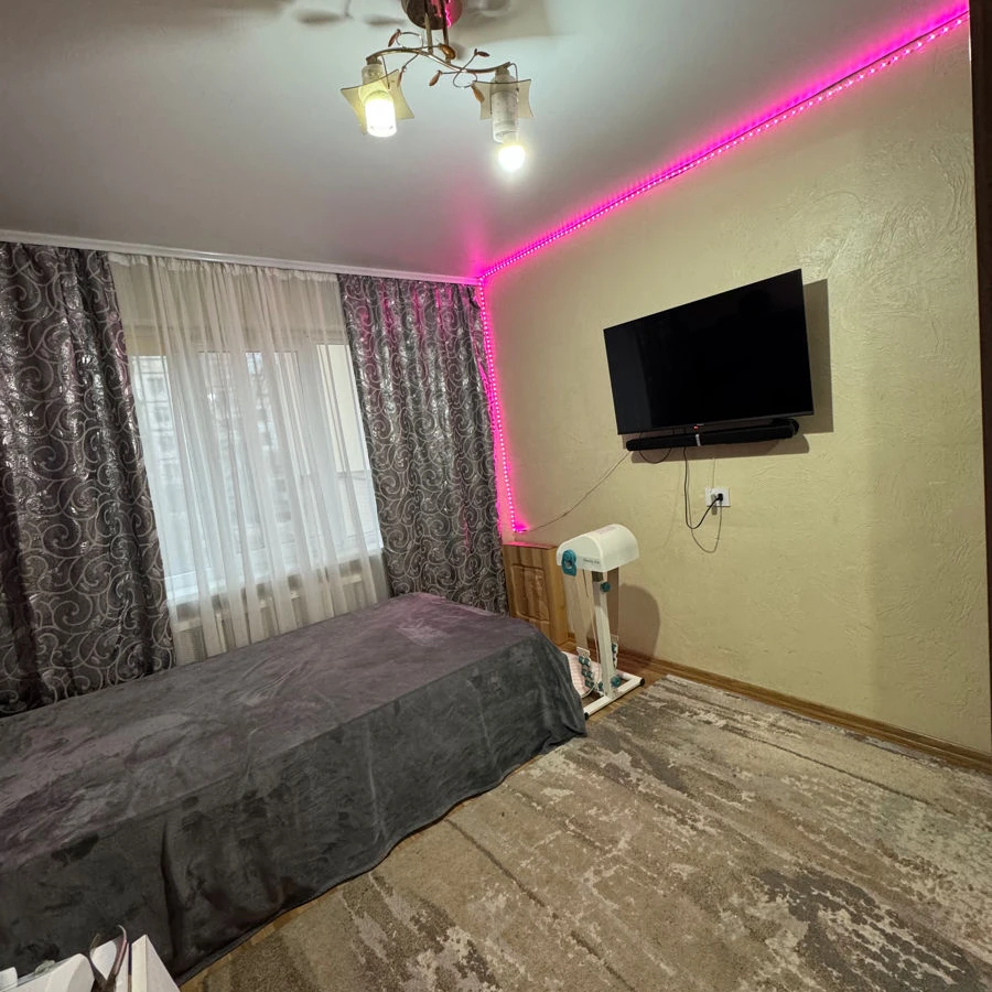 Chișinău, Botanica, Str. Independenței nr.24/2 Chirie apartament cu 3 odai
