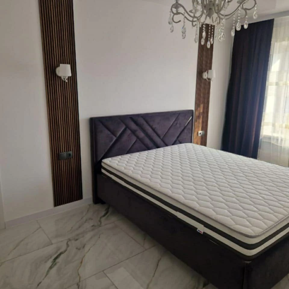 Chișinău, Centru, Grigore vieru nr.26 Chirie apartament cu 2 odai