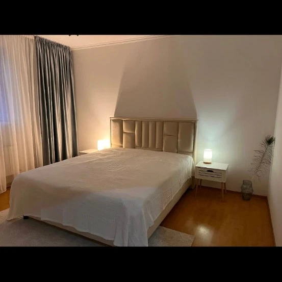 Chișinău, Centru, Str. Ion Nistor nr.28 Chirie apartament cu 2 odai