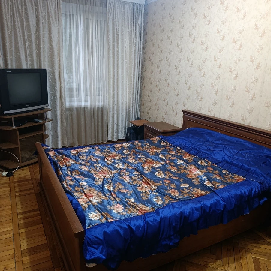 Chișinău, Centru, Bd. C. Negruzzi nr.4 Chirie apartament cu 2 odai
