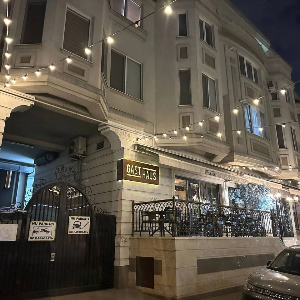 Chișinău, Centru, Str. Armenească nr.110/1 Chirie apartament cu 2 odai