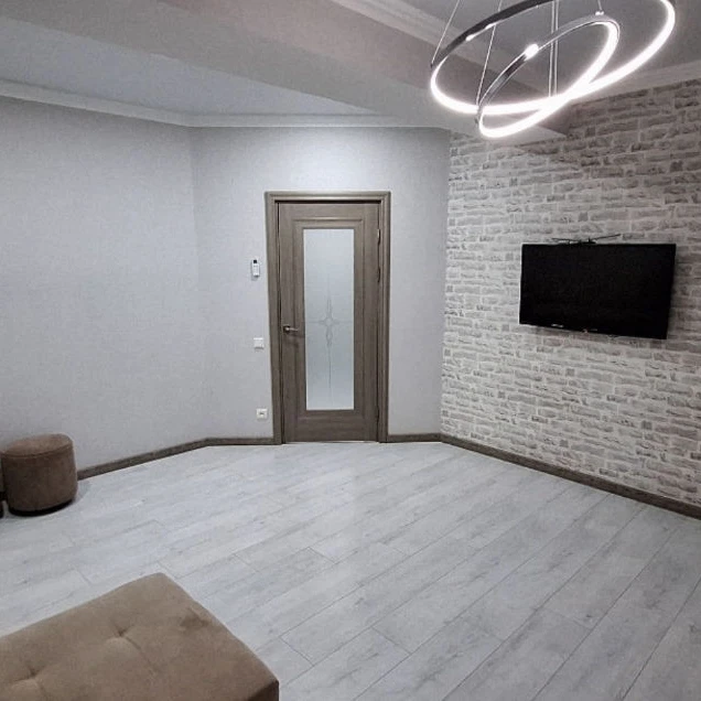 Chișinău, Centru, Str. Ismail 58/1 Аренда  двухкомнатной  квартиры